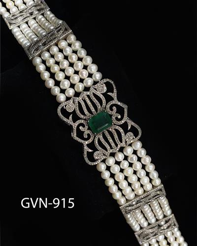 Diamond jewelry
