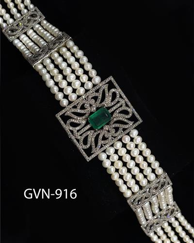Diamond jewelry